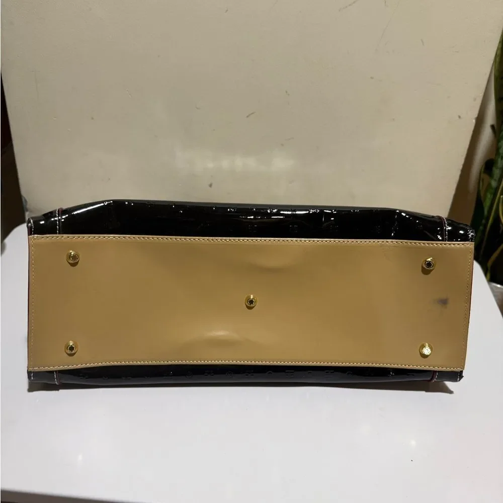Arcadia Black Patent Leather Crossbody Straps and goldtone tag Black Tote